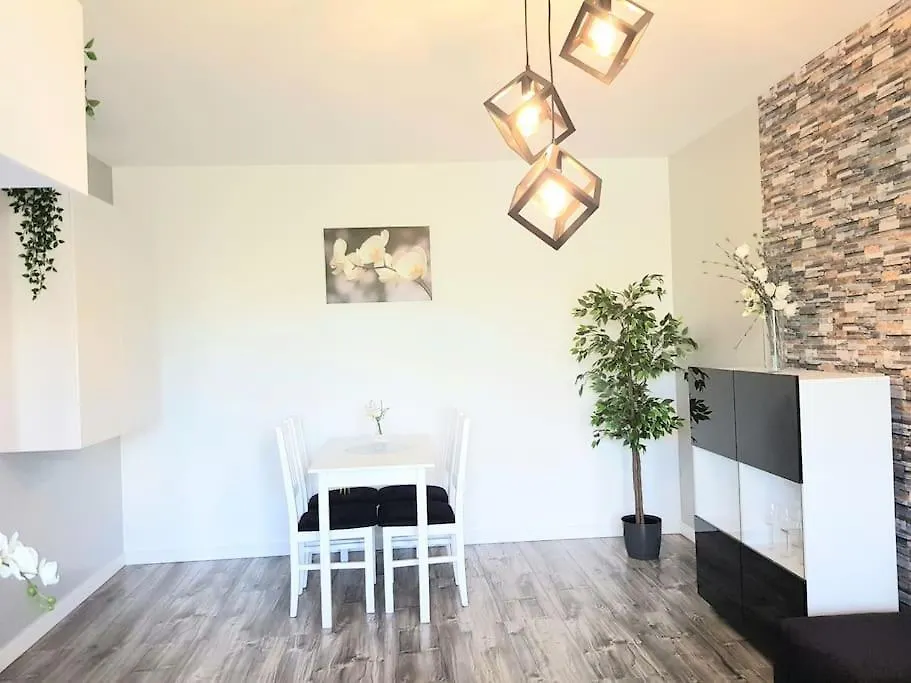 Modern Apartment Capital Downtown 2 Rooms Balcony Krakow