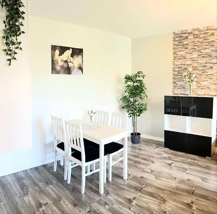Modern Apartment Capital Downtown 2 Rooms Balcony Krakow 0*,  Poland